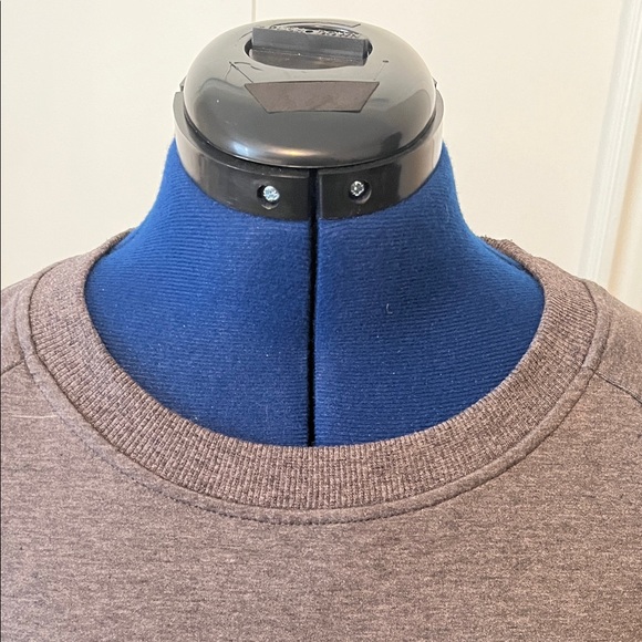 Gray 'MAMA' Crew Neck Sweatshirt in Raglan Style Cotton Blend | Size S Small - Picture 6 of 11